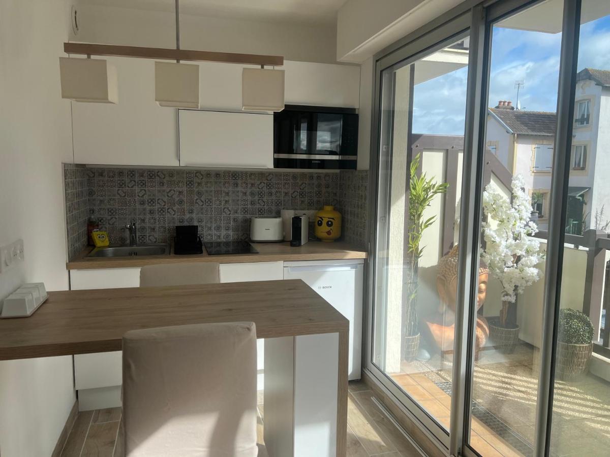 Appartement Hyper Centre De Cabourg Avec Balcon Eksteriør billede