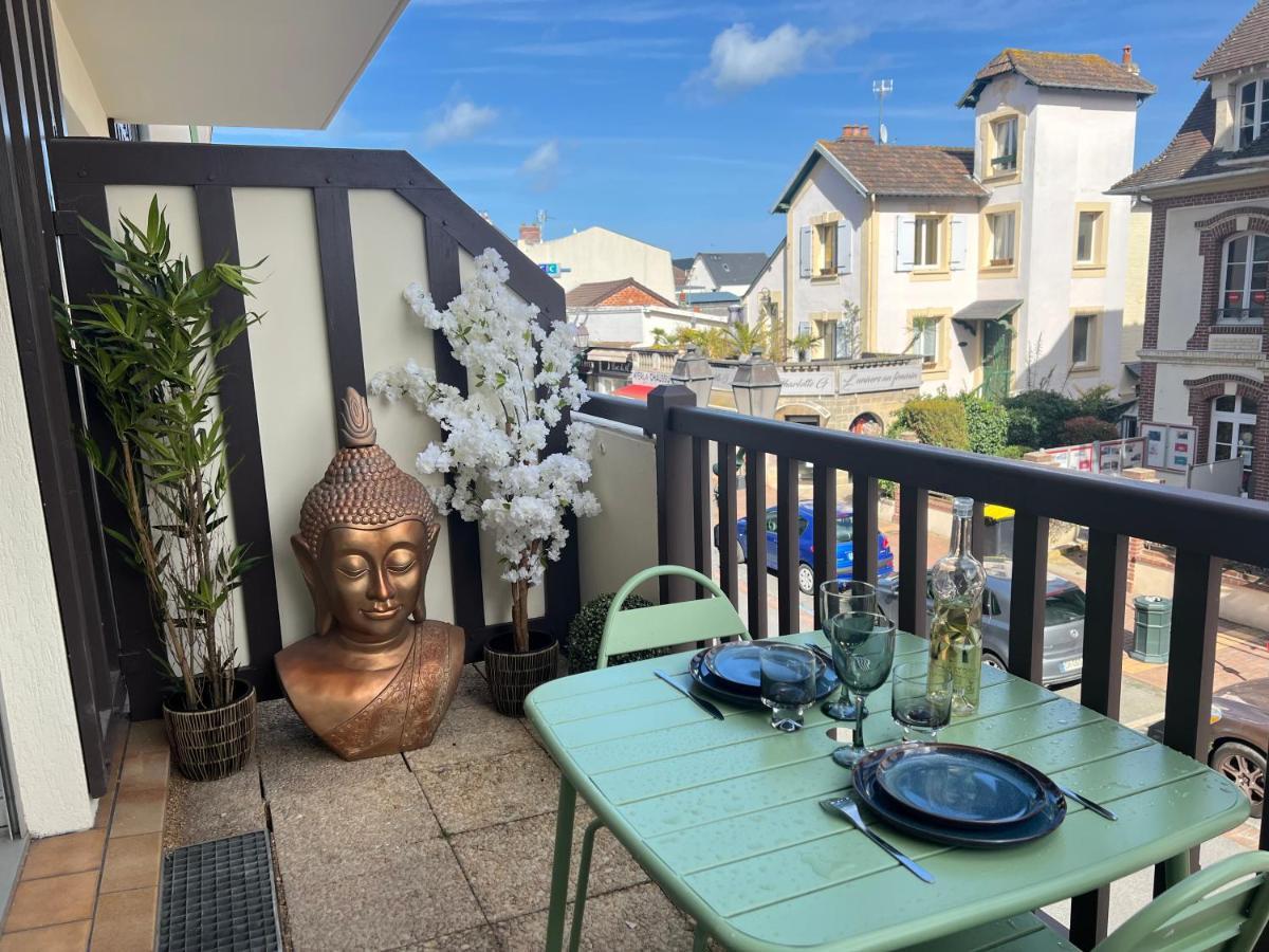 Appartement Hyper Centre De Cabourg Avec Balcon Eksteriør billede